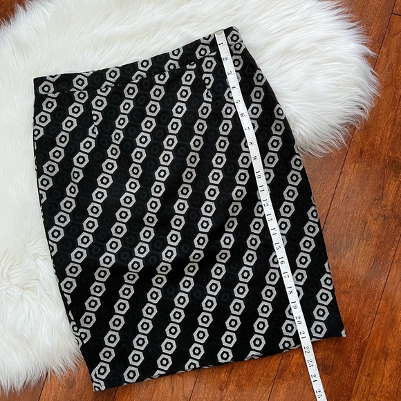 Premise Black and White Geometric Print Pencil Skirt - Picture 5 of 11